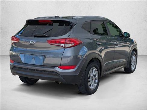 Used 2016 Hyundai Tucson SE w/ Option Group 02 FWD image 5