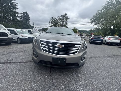 Used 2018 Cadillac XT5 FWD image 12