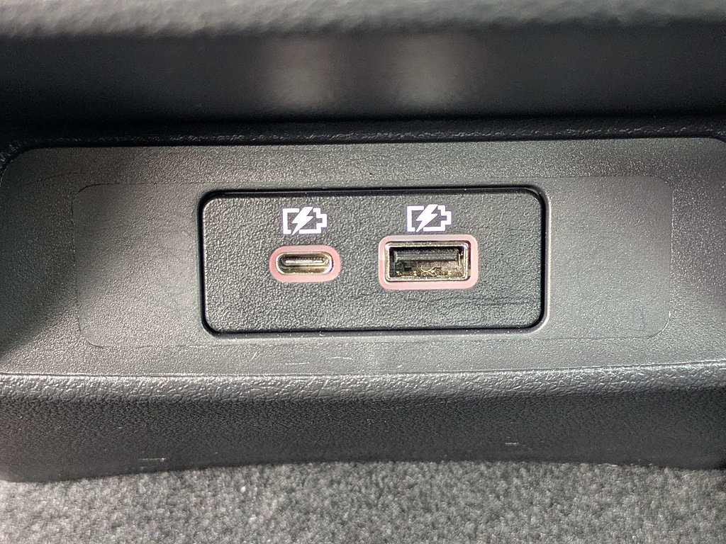 Used 2025 Nissan Altima 2.5 SV w/ SV Special Edition Package FWD image 13