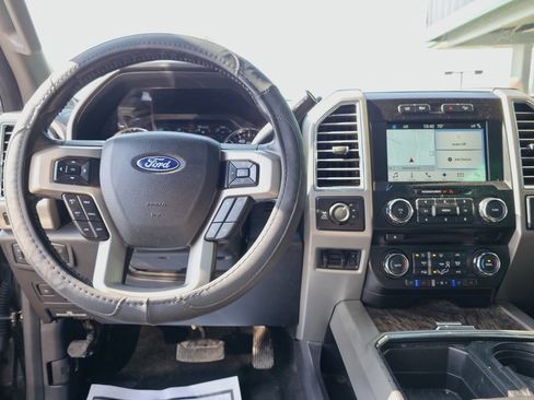 Used 2017 Ford F350 Lariat w/ Lariat Ultimate Package image 20