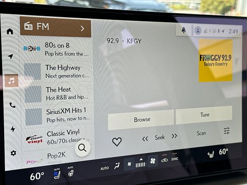 New 2026 Lexus ES 350e FWD image 17