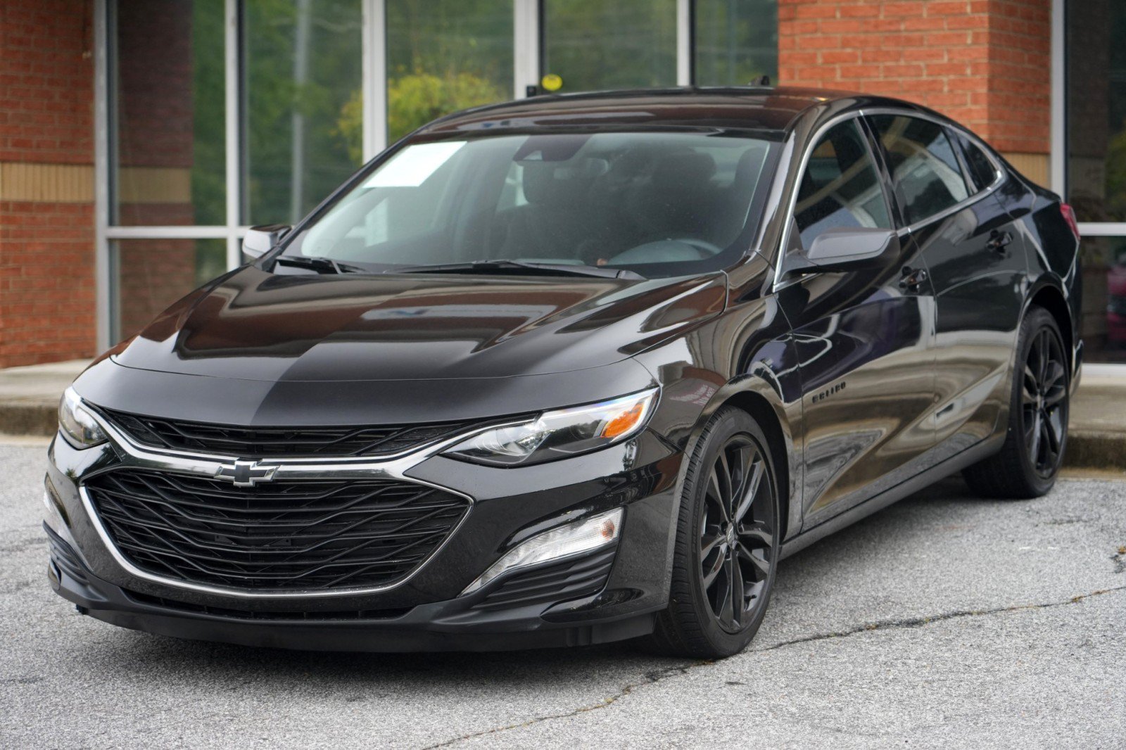 Used 2024 Chevrolet Malibu LT w/ Midnight Edition FWD image 42