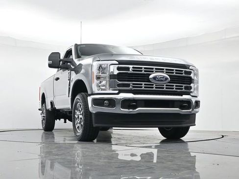 Used 2025 Ford F350 XLT w/ FX4 Off-Road Package AWD/4WD image 30