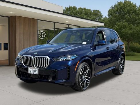 Used 2026 BMW X5 xDrive40i w/ M Sport Package AWD/4WD image 2