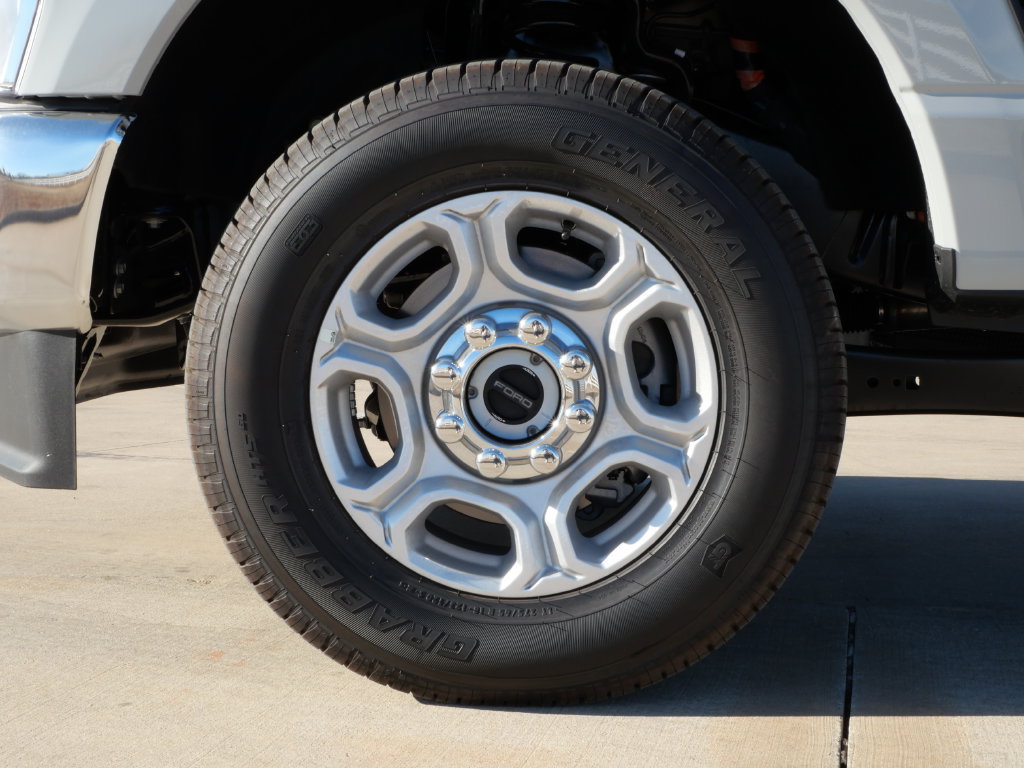 New 2026 Ford F250 XLT AWD/4WD image 9