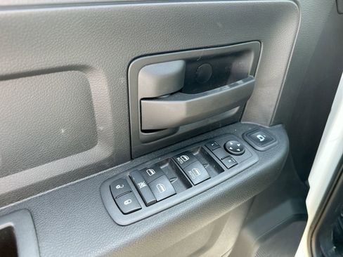 New 2024 RAM 3500 Tradesman w/ Chrome Appearance Group image 17