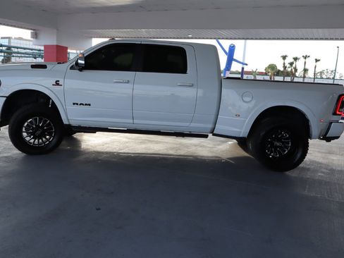 Used 2021 RAM 3500 Limited image 10