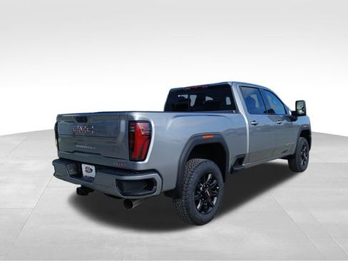 New 2026 GMC Sierra 2500 AT4 image 5