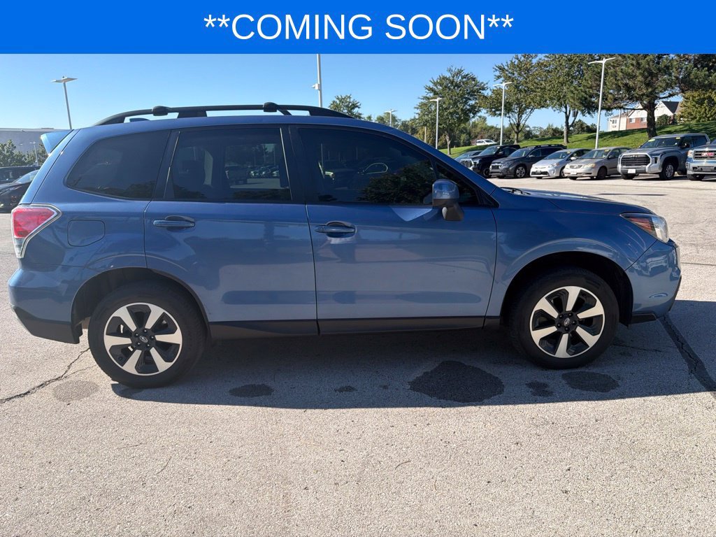 Used 2018 Subaru Forester 2.5i Premium w/ All-Weather Package AWD/4WD image 5