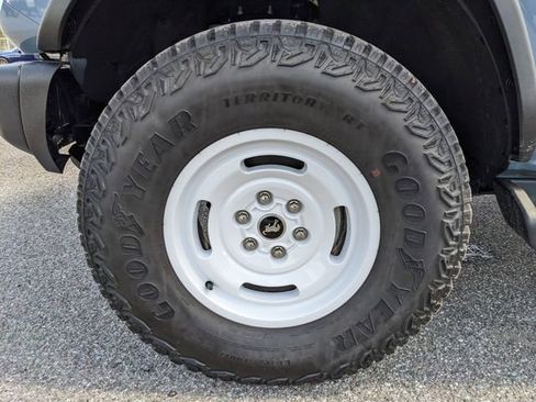 Used 2025 Ford Bronco Heritage Edition image 10