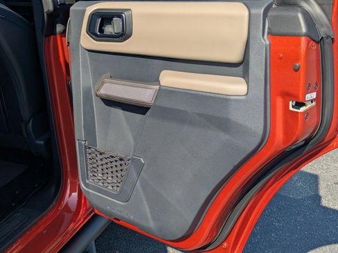 Used 2023 Ford Bronco Wildtrak image 15