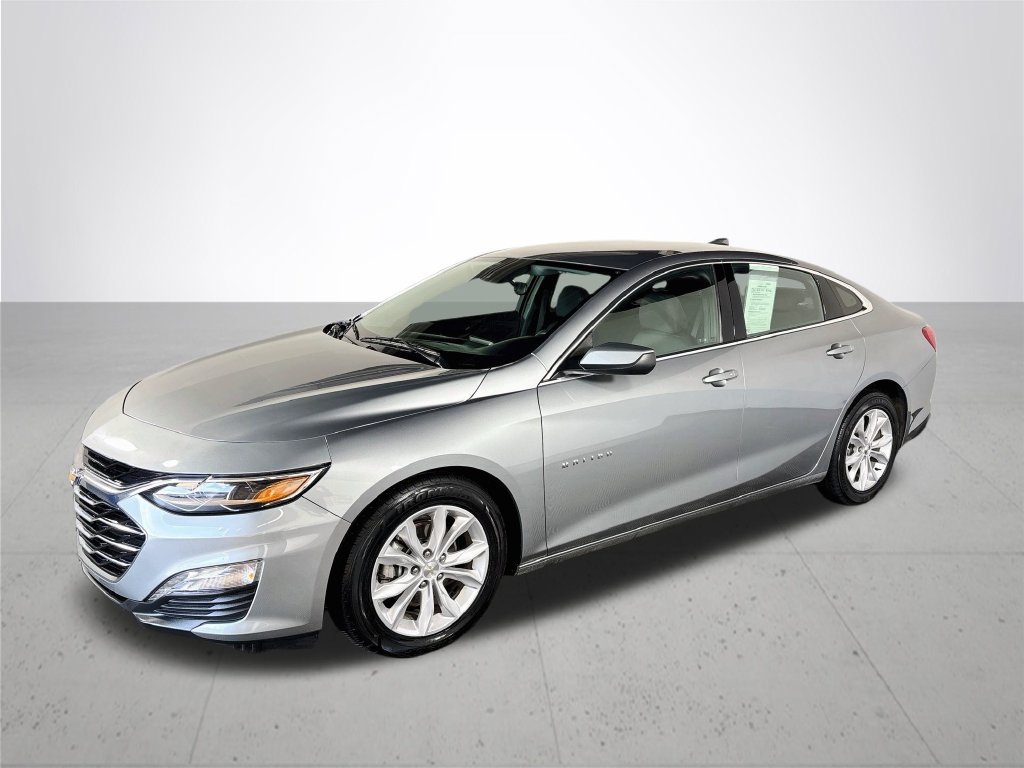 Used 2024 Chevrolet Malibu LT FWD image 2