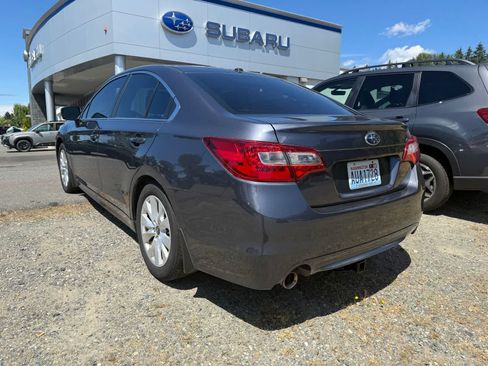 Used 2015 Subaru Legacy 2.5i Premium w/ Moonroof Package AWD/4WD image 2