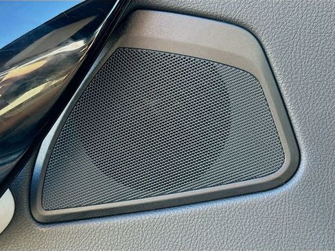 Used 2018 BMW 230i Convertible image 24