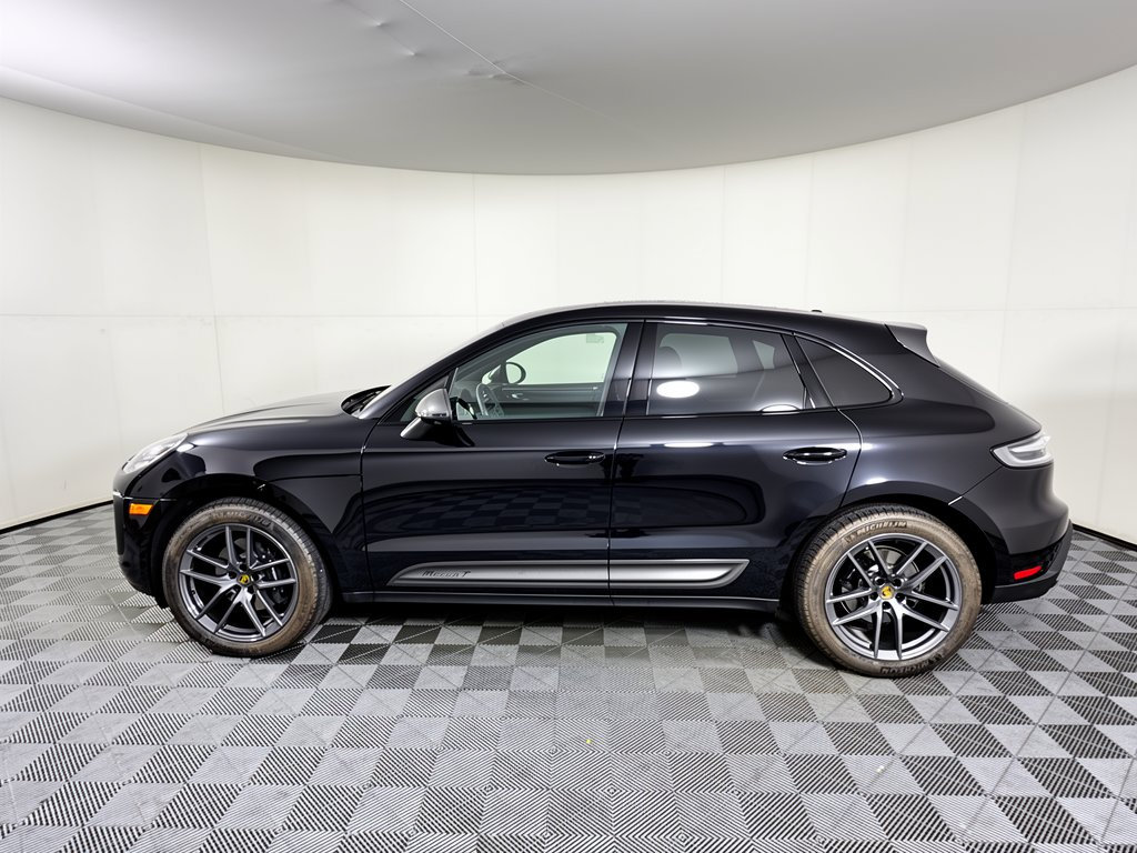 Used 2026 Porsche Macan Turbo AWD/4WD image 2