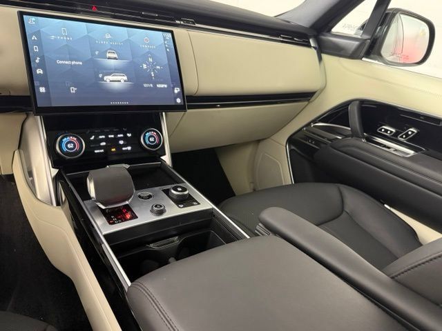 Used 2023 Land Rover Range Rover SE AWD/4WD image 22