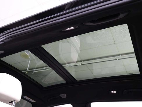 Used 2024 BMW ALPINA XB7 AWD/4WD image 27