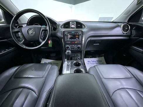 Used 2017 Buick Enclave Leather image 19