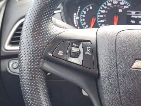 Used 2019 Chevrolet Trax LS w/ Tint and Cruise Package image 28