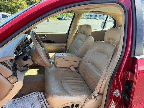 Used 2005 Buick Le Sabre Limited w/ Celebration Edition Package FWD image 27