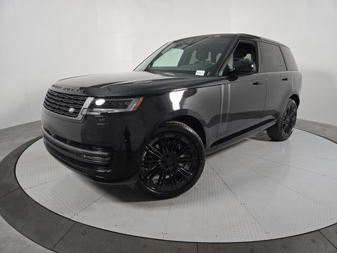 New 2026 Land Rover Range Rover SE image 1
