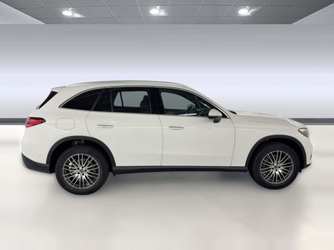 Certified 2026 Mercedes-Benz GLC 300 image 8