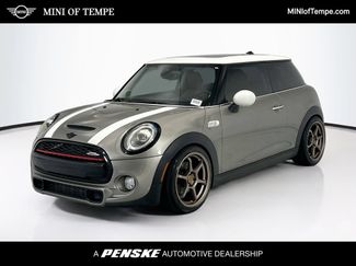 Used 2019 MINI Cooper S FWD video 1