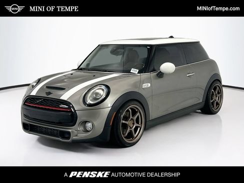 Used 2019 MINI Cooper S FWD image 1