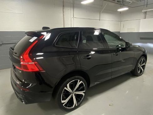 Certified 2025 Volvo XC60 T8 Ultra w/ Protection Package Premier image 3