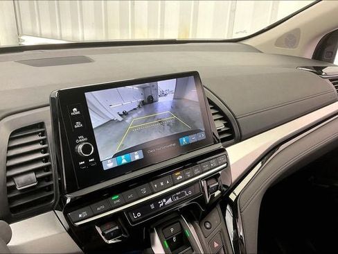 Certified 2026 Honda Odyssey Touring image 28