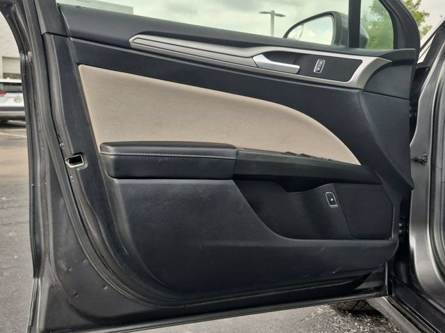 Used 2018 Ford Fusion S FWD image 13