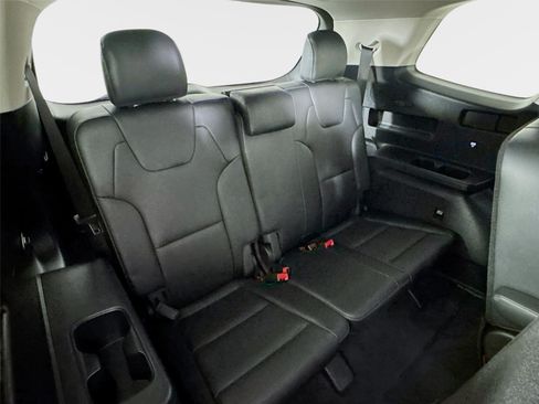 Certified 2022 Kia Telluride EX w/ EX Premium Package AWD/4WD image 29