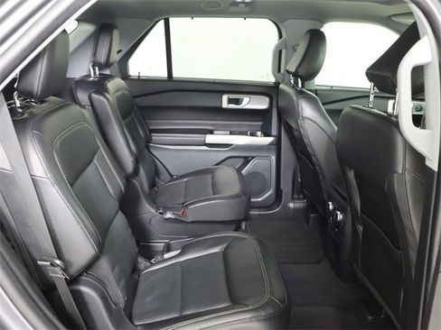 Used 2021 Ford Explorer Limited w/ Equipment Group 301A image 14