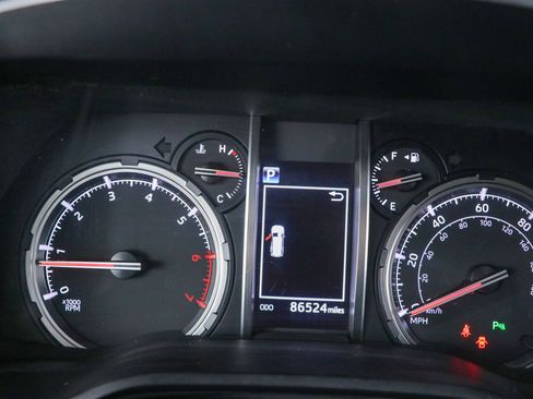 Used 2020 Toyota 4Runner Limited RWD image 16