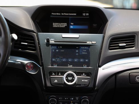 Used 2021 Acura ILX w/ Premium Package FWD image 41