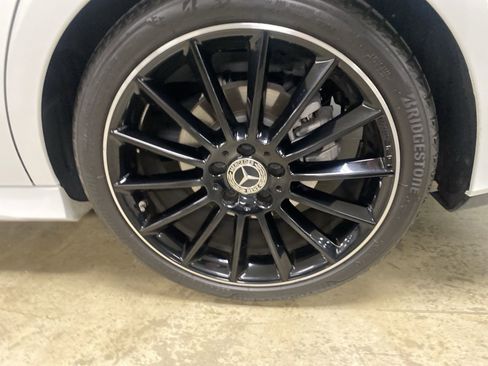 Used 2023 Mercedes-Benz CLA 250 image 9