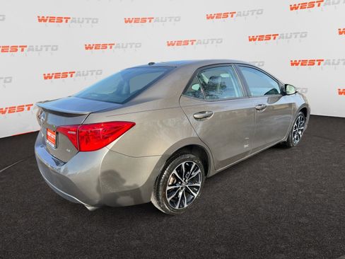 Used 2017 Toyota Corolla SE image 5