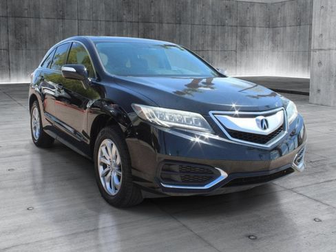 Used 2018 Acura RDX w/ Technology Package FWD image 9