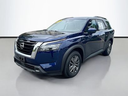 Certified 2025 Nissan Pathfinder SV