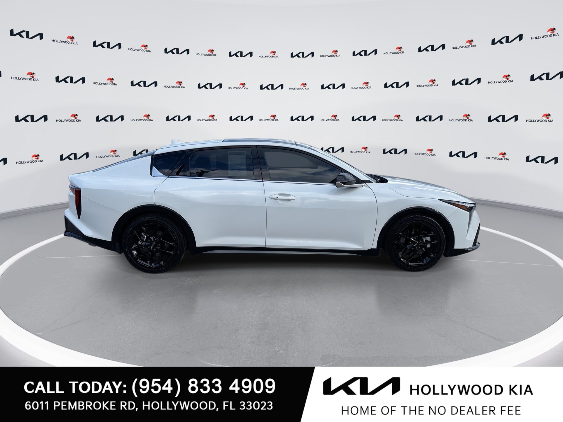 Certified 2025 Kia K4 GT-Line Turbo FWD image 9