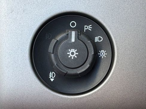 Used 2015 Ford Expedition Limited image 12