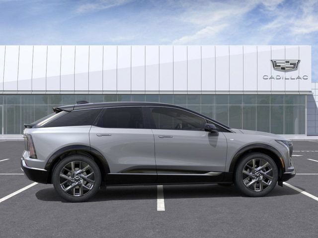 New 2025 Cadillac Optiq Luxury 1 w/ LPO, Floor Liner Package AWD/4WD image 5