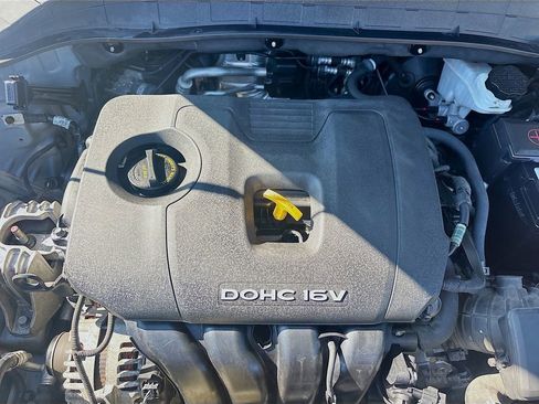 Used 2018 Hyundai Kona SEL w/ SEL Tech Package 02 image 28