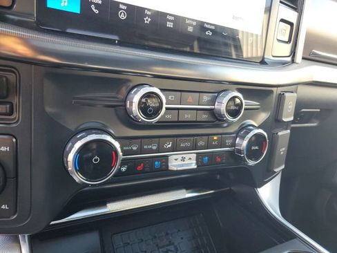 Used 2025 Ford F150 Platinum AWD/4WD image 24
