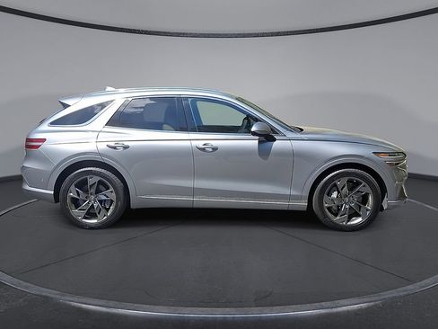 Used 2024 Genesis Electrified GV70 AWD/4WD image 5