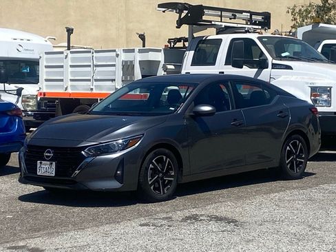 Certified 2025 Nissan Sentra SV FWD image 2