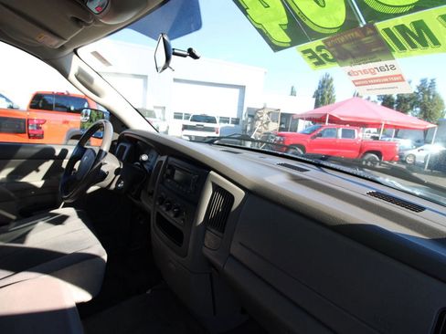 Used 2004 Dodge Ram 1500 Truck SLT w/ Big Horn Quad Cab Value Group image 16