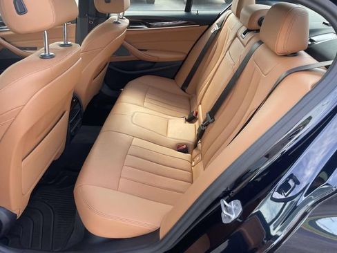 Used 2023 BMW 540i w/ M Sport Package RWD image 10