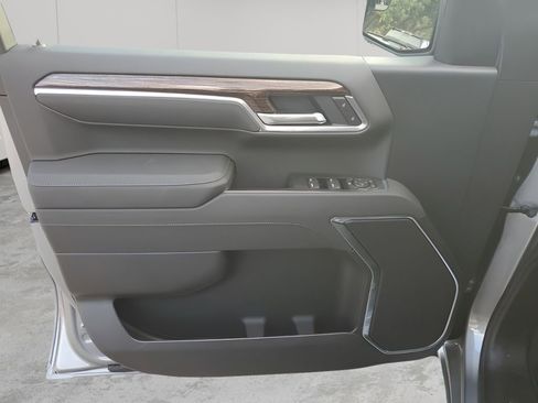 New 2026 GMC Sierra 1500 Elevation image 25