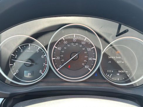 Used 2018 MAZDA CX-5 Touring w/ Preferred Equipment Package FWD image 5